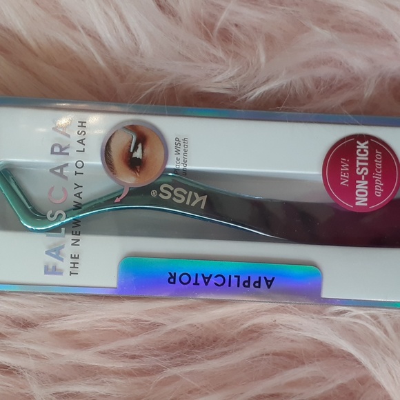 New Listing!! Brand New KISS FALSCARA APPLICATOR - Picture 2 of 3